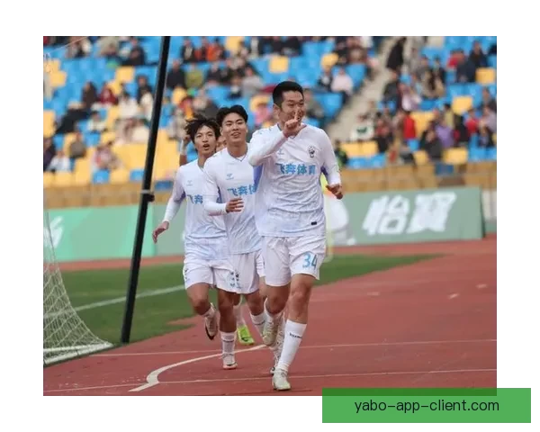 上海海港B队1-0战胜泰安天贶迎来四连胜 李圣龙制造点球温钧翔冷静点射破门